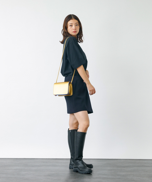 cheek(BAG)(チーク)の「【cheek/チーク】ライン ミニショルダーバッグ / メタリック(ショルダーバッグ・レディース・ブラック/シルバー/ゴールド/ネイビー・フリー)」の8枚目の写真