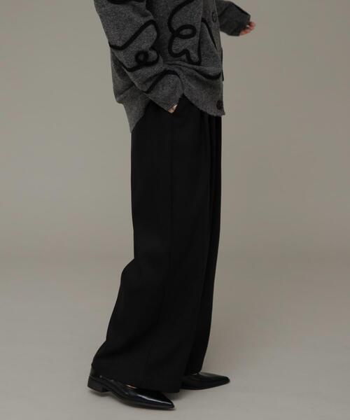 URBAN RESEARCH Sonny Label(アーバンリサーチサニーレーベル)の「裏起毛イージーワイドパンツ(その他パンツ・レディース・ベージュ/グレー/ブラック・36/38)」の7枚目の写真