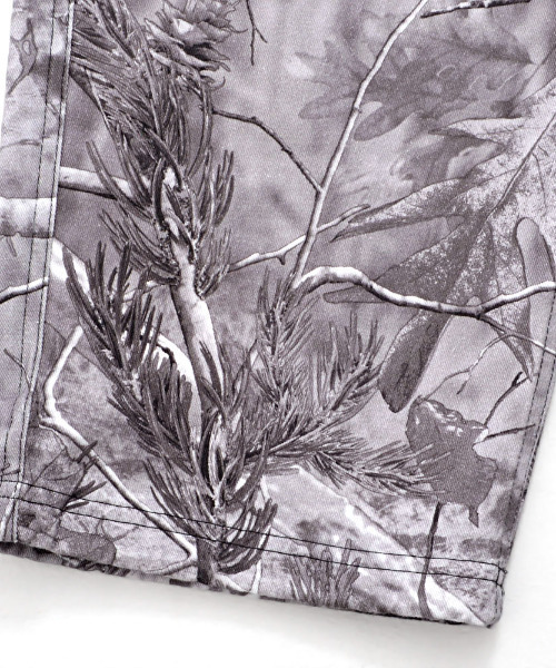 CavariA/キャバリア』リアルツリーカモフラージュワイドカーゴパンツ