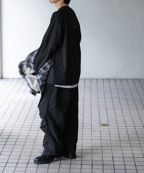 SENSE OF PLACE by URBAN RESEARCH（センスオブプレイスバイアーバンリサーチ）の「Galaxy Graphic Long-Sleeve T-shirts（Tシャツ/カットソー・メンズ・ブラック/ライトグレー/ホワイト・MEDIUM/LARGE）」の8枚目の写真