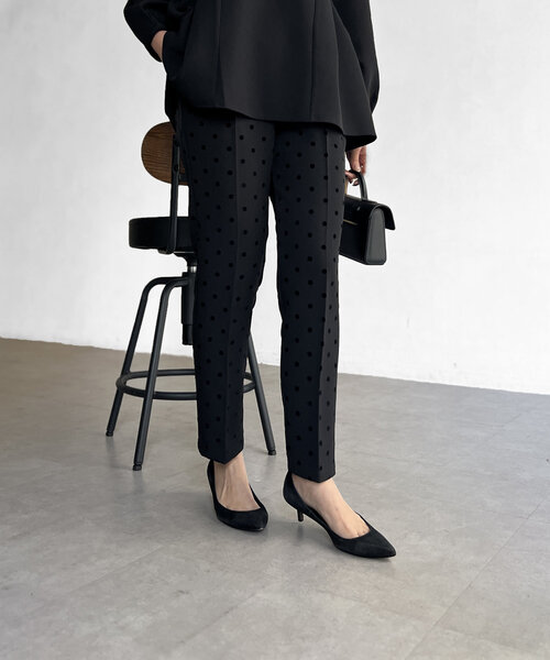 Chez toi（シェトワ）の「【セレモニー対応可】フロッキードットテーパードパンツ（その他パンツ・レディース・ブラック/ネイビー/ベージュ/ブラック系その他・MEDIUM/PM）」の7枚目の写真