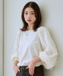 ボリューム袖フリンジファー使いブラウス