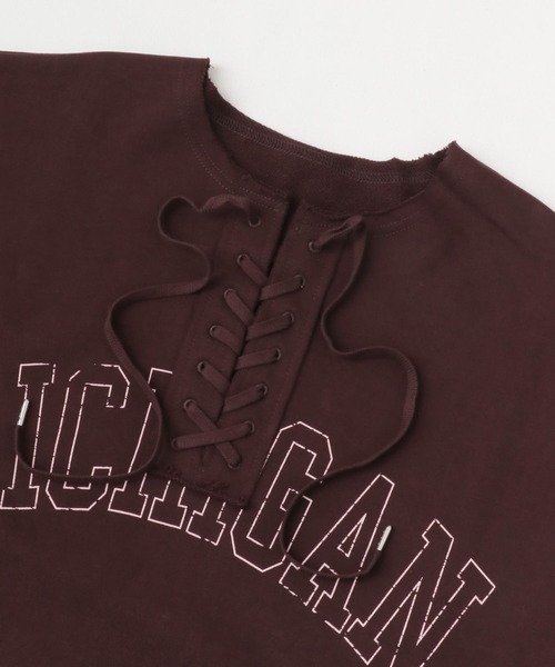 KBF（ケイビーエフ）の「レースアップロゴスウェット（スウェット・レディース・ブラウン/アイボリー/グレー・ONE）」の5枚目の写真