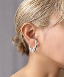 ankh+（アンクプラス）の「40代に選ばれる 痛くない＆落ちにくい 上品イヤーカフ｜パール×メタル（イヤーカフ）」