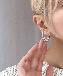 ankh+（アンクプラス）の「40代に選ばれる 痛くない＆落ちにくい 上品イヤーカフ｜パール×メタル（イヤーカフ）」