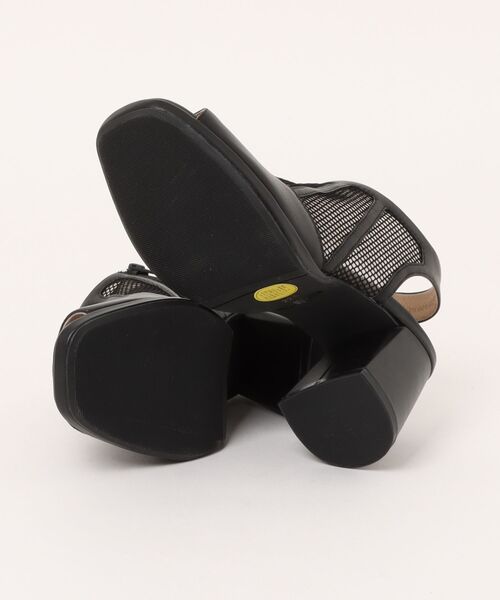 cava cava（サヴァサヴァ）の「厚底チュールサンダル　7305425（サンダル・レディース・シルバー/ブラック・23cm/23.5cm/24cm/24.5cm/22.5cm）」の16枚目の写真