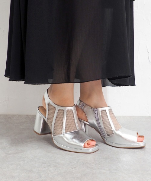 cava cava（サヴァサヴァ）の「厚底チュールサンダル　7305425（サンダル・レディース・シルバー/ブラック・23cm/23.5cm/24cm/24.5cm/22.5cm）」の17枚目の写真