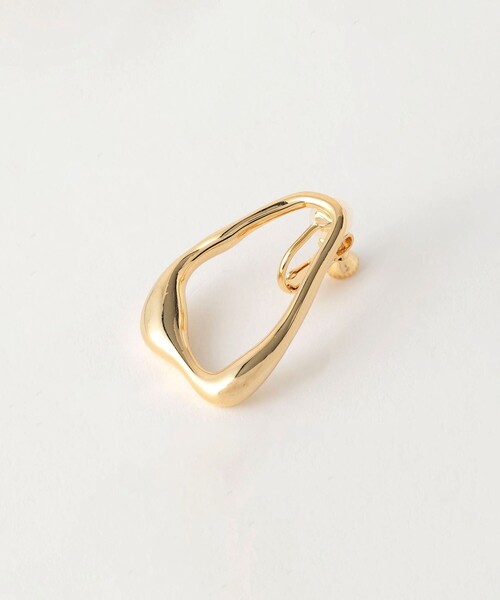 green label relaxing（グリーンレーベルリラクシング）の「ドロップフレーム イヤリング（イヤリング・レディース・シルバー/ゴールド・FREE）」の6枚目の写真