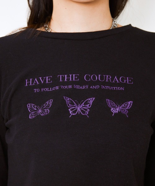 GORGE(ゴージ)の「《バタフライ刺繍×ショート丈》レディース 長袖Tシャツ クロップド 春秋(Tシャツ/カットソー・レディース・オフホワイト/ブラック・F)」の6枚目の写真