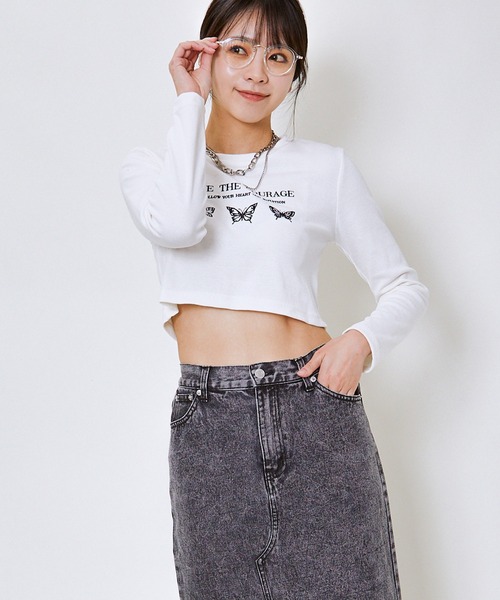 GORGE(ゴージ)の「《バタフライ刺繍×ショート丈》レディース 長袖Tシャツ クロップド 春秋(Tシャツ/カットソー・レディース・オフホワイト/ブラック・F)」の16枚目の写真