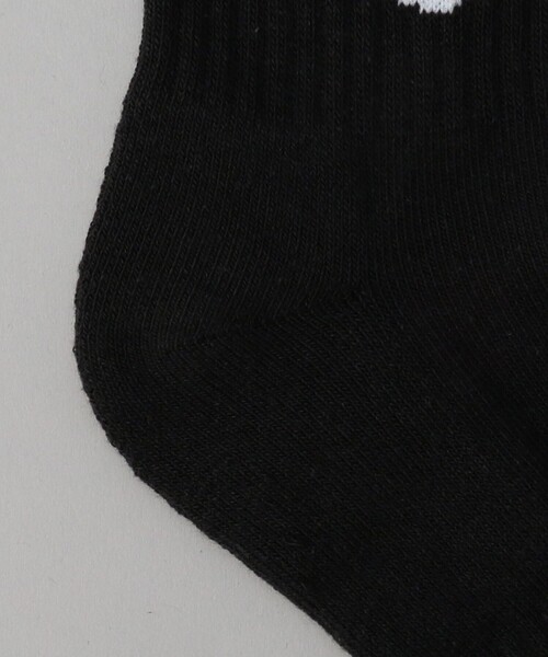 NIKE(ナイキ)の「【NIKE】EVERYDAY SOCKS/エブリデイソックス(お得な3足セット)(ソックス/靴下・メンズ・ホワイト/ブラック・FREE)」の5枚目の写真