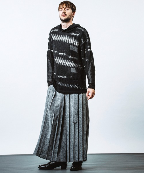 NO ID.(ノーアイディ)の「【NO ID.】Sheer Knit Big Parka / シアー ニット ビッグ パーカ(ニット/セーター・メンズ・その他24/ワイン/ブラック・ONE SIZE)」の14枚目の写真