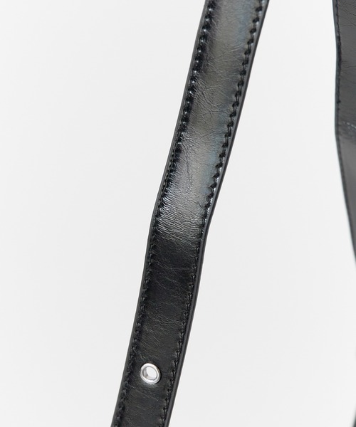 ROOPTOKYO(ループトウキョウ)の「韓国ファッション フェイクレザー 編み込み ショルダーバッグ(ショルダーバッグ・レディース・ブラウン/シルバー/ブラック・FREE)」の7枚目の写真