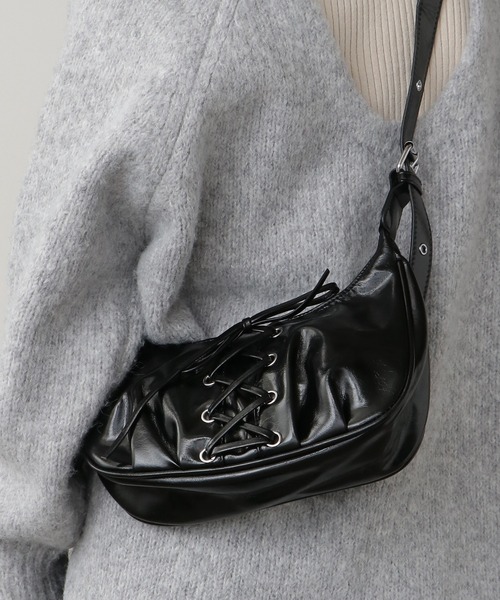 ROOPTOKYO(ループトウキョウ)の「韓国ファッション フェイクレザー 編み込み ショルダーバッグ(ショルダーバッグ・レディース・ブラウン/シルバー/ブラック・FREE)」の20枚目の写真
