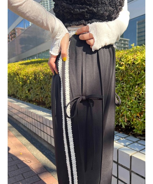 WC（ダブル シー）の「【2025春夏新作★】レースライントラックパンツ（その他パンツ・レディース・ネイビー/ワインレッド/ブラック・FREE）」の9枚目の写真