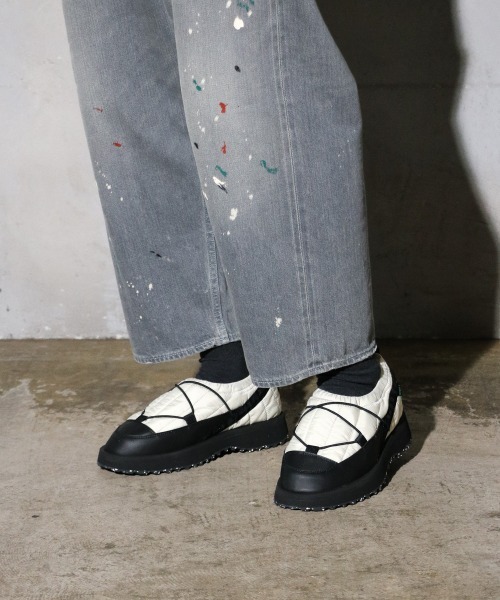 suicoke(スイコック)の「SUICOKE / スイコック PEPPER-TRab-ECO ペッパー キルティング パフ スニーカー(スニーカー・メンズ・アイボリー・11/9/10)」の5枚目の写真