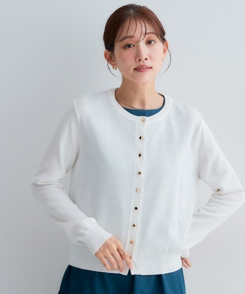 Petitjo(プッチージョ)の「小さいサイズ 綿混金ボタンクルーネックカーディガン 低身長さん・小柄女性(カーディガン/ボレロ・レディース・ブラック/ブラック系/ホワイト・PSS/PS/PL/PM)」の21枚目の写真
