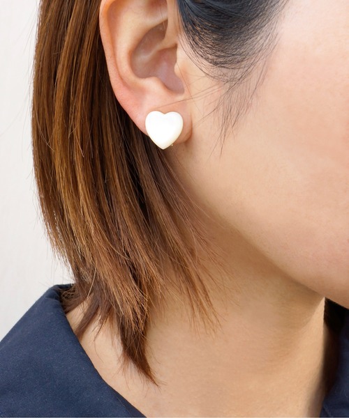 anq.(アンク)の「「anq.」OneStoneイヤリング(マザーオブパール/アクアマリン)(イヤリング・レディース・ホワイト系その他/ブルー/ホワイト・ONE SIZE)」の9枚目の写真