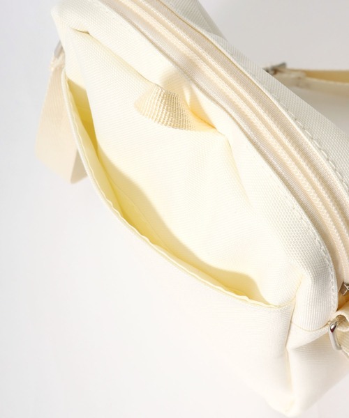 ellesse（エレッセ）の「ellesse（エレッセ）ブランドロゴワンポイントプリント ミニショルダーバッグ/ショルダーポーチ/スマホポーチ（ショルダーバッグ・メンズ・グレー/ブラック/アイボリー・FREE）」の7枚目の写真