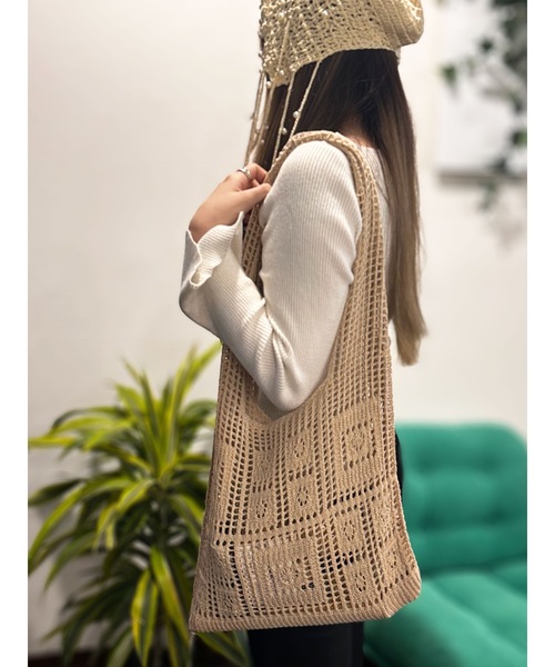 Anthe(アンテ)の「【Anthe】 / クロシェ編みマルシェBAG / ant-000024(トートバッグ・レディース・アイボリー/ベージュ・ONESIZE)」の2枚目の写真