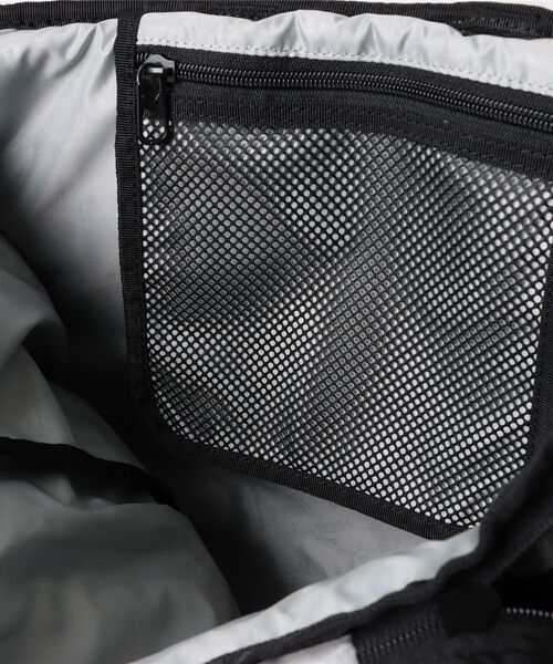 PUMA（プーマ）の「PUMA プーマ ユニセックス プーマ アルティモ ラージ バックパック 40L（バックパック/リュック・メンズ・ホワイト系その他4/ホワイト系その他2・フリー）」の5枚目の写真
