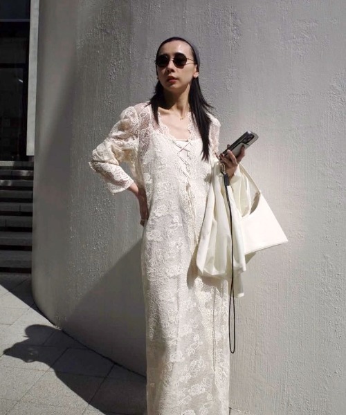 新品ameri ーTABLE CROSS LACE UP DRESS TABLE CROSS LACE UP DRESS