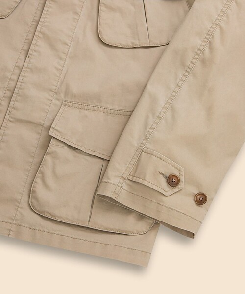 BROOKS BROTHERS（ブルックスブラザーズ）の「コットン/ポリエステル ファティーグ シャツジャケット（その他アウター・メンズ・ベージュ/ネイビー・MEDIUM/SMALL/LARGE）」の9枚目の写真