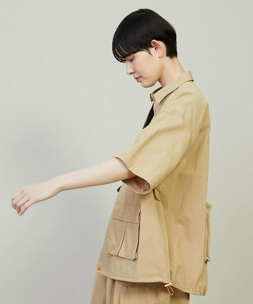 FRAPBOIS（フラボア）の「ユーティーズ シャツブルゾン（シャツ/ブラウス・レディース・ベージュ/ネイビー・1/2）」の3枚目の写真