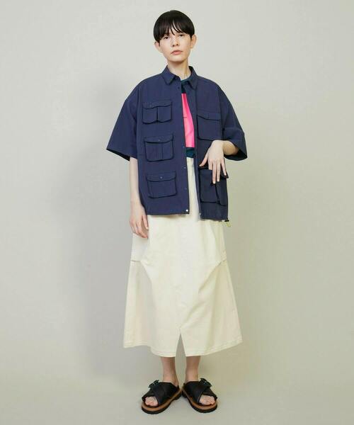 FRAPBOIS（フラボア）の「ユーティーズ シャツブルゾン（シャツ/ブラウス・レディース・ベージュ/ネイビー・1/2）」の16枚目の写真