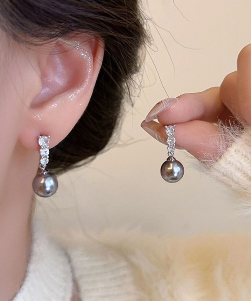 yu-ka（ユーカ）の「YU-KA:ジルコニア＆パールドロップピアス zirconia & Pearl drop pierce（ピアス（両耳用）・レディース・シルバー/シルバー系その他/ゴールド・FREE）」の6枚目の写真