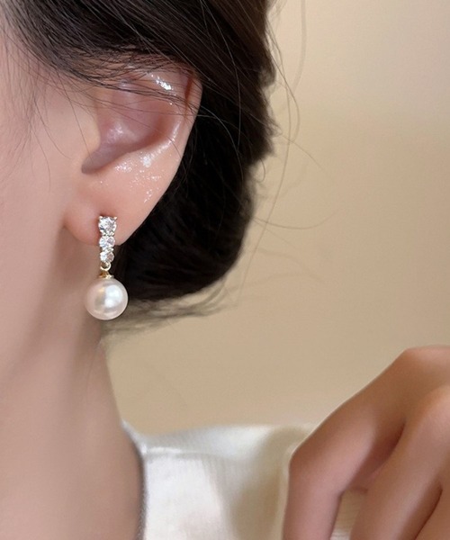 yu-ka（ユーカ）の「YU-KA:ジルコニア＆パールドロップピアス zirconia & Pearl drop pierce（ピアス（両耳用）・レディース・シルバー/シルバー系その他/ゴールド・FREE）」の7枚目の写真