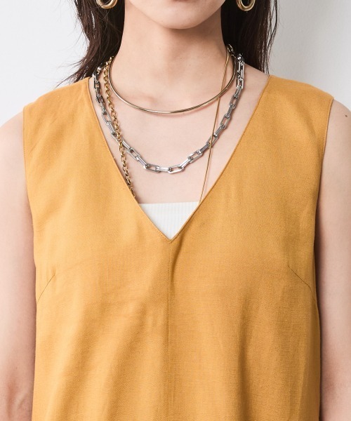 CHIC STYLE(シックスタイル)の「レーヨン麻Vネックロングワンピース<大きいサイズ有>シックスタイル(ワンピース・レディース・ブラック/マスタード・LL/3L/4L/5L/M/L)」の20枚目の写真