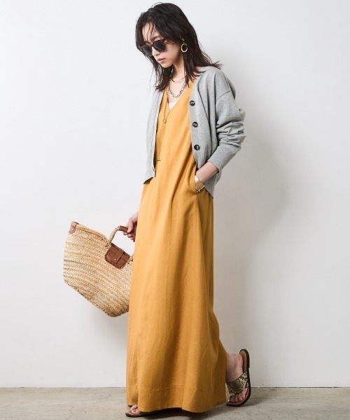 CHIC STYLE(シックスタイル)の「レーヨン麻Vネックロングワンピース<大きいサイズ有>シックスタイル(ワンピース・レディース・ブラック/マスタード・LL/3L/4L/5L/M/L)」の13枚目の写真