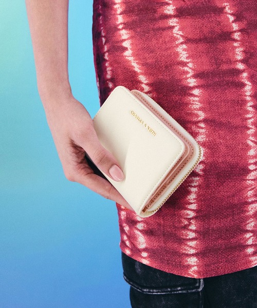 CHARLES & KEITH◆Finley ジップアラウンド スモールウォレット CHARLES & KEITH｜Finley フィンリー ジップアラウンドスモール