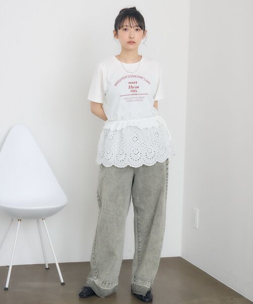 RETRO GIRL(レトロガール)の「アーチロゴプリントTEE(Tシャツ/カットソー・レディース・ホワイト/ブラック/イエロー・FREE)」の4枚目の写真