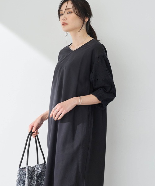 A/C DESIGN BY ALPHA CUBIC（エーシーデザインバイアルファキュービック）の「チェーン×クリアストーン2連ネックレス（ネックレス・レディース・シルバー/ゴールド・フリー）」の4枚目の写真