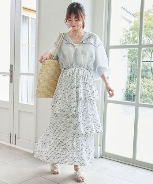 MAJESTIC LEGON（マジェスティックレゴン）の「プリーツティアードスカート（スカート・レディース・ホワイト系その他/ブラック/アイボリー・SMALL/MEDIUM）」の21枚目の写真