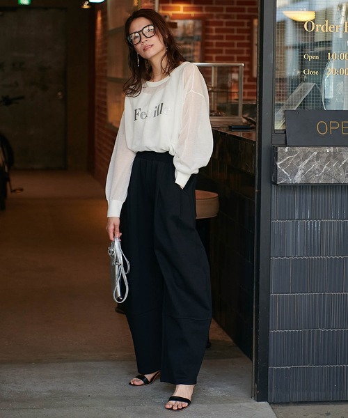 Jines(ジネス)の「ロゴプリントシアーオーバーニット(ニット/セーター・レディース・ホワイト/ベージュ/グリーン/ネイビー・38)」の12枚目の写真