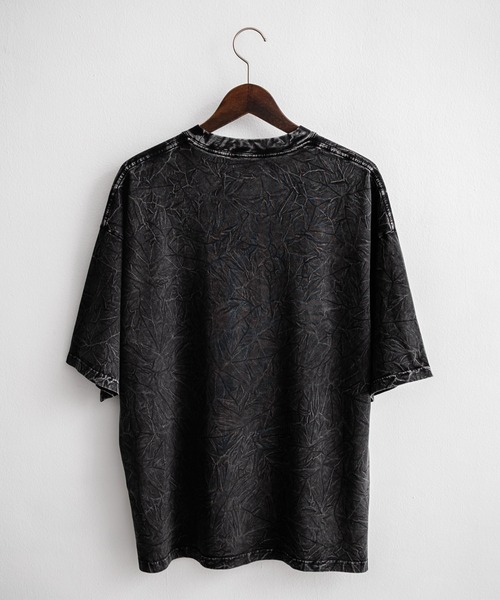 Rocky Monroe(ロッキーモンロー)の「オーバーサイズ ケミカルウォッシュワンポイントフラワープリント半袖Tシャツ(Tシャツ/カットソー・メンズ・ブラック/ネイビー・M/L/XL)」の4枚目の写真