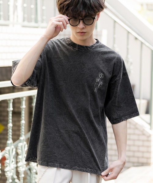 Rocky Monroe(ロッキーモンロー)の「オーバーサイズ ケミカルウォッシュワンポイントフラワープリント半袖Tシャツ(Tシャツ/カットソー・メンズ・ブラック/ネイビー・M/L/XL)」の11枚目の写真