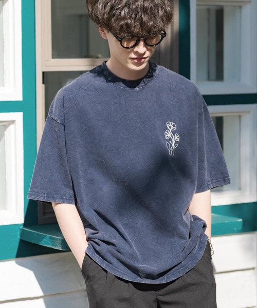 Rocky Monroe(ロッキーモンロー)の「オーバーサイズ ケミカルウォッシュワンポイントフラワープリント半袖Tシャツ(Tシャツ/カットソー・メンズ・ブラック/ネイビー・M/L/XL)」の17枚目の写真