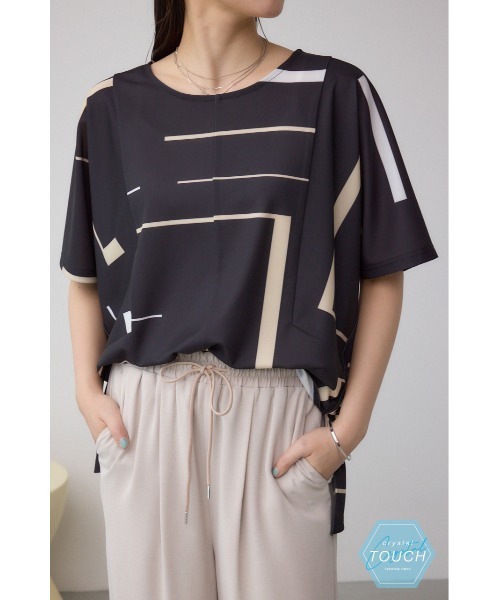 AZUL by moussy(アズールバイマウジー)の「C/Tアイシーフィールドルマントップス(Tシャツ/カットソー・レディース・ブラック/ライトベージュ/ブラック系その他・FREE)」の2枚目の写真