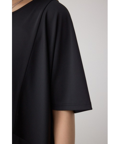 AZUL by moussy(アズールバイマウジー)の「C/Tアイシーフィールドルマントップス(Tシャツ/カットソー・レディース・ブラック/ライトベージュ/ブラック系その他・FREE)」の15枚目の写真