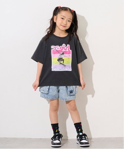 X-girl Stages(エックスガールステージス)の「スケボーガール転写プリント半袖Tシャツ(Tシャツ/カットソー・キッズ・オフホワイト/ブラック・130cm/110cm/120cm/140cm/100cm/90cm)」の17枚目の写真