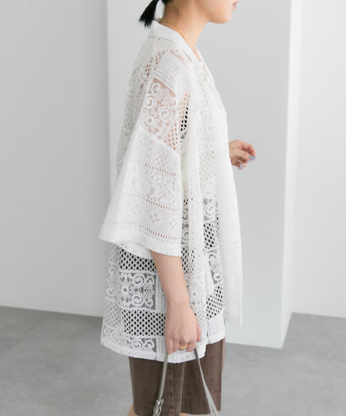 ear PAPILLONNER(イアパピヨネ)の「レースシャツ【SUM1 STYLE(スミスタイル)】(シャツ/ブラウス・レディース・ブラック/ホワイト・FREE)」の4枚目の写真