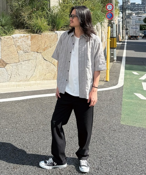 RATTLE TRAP(ラトルトラップ)の「オーバーサイズドビーストライプレギュラーカラー半袖シャツ(シャツ/ブラウス・メンズ・ブラック/ライトグレー・L/M)」の14枚目の写真