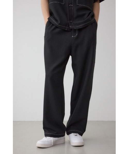 AZUL by moussy（アズールバイマウジー）の「アウトステッチブッチャーワイドパンツ（スラックス・メンズ・ブラック/グレー/ライトブラウン・LARGE/MEDIUM）」の2枚目の写真