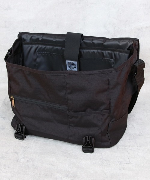 [まとめ割有]カーハートCargo Series メッセンジャーバッグ 黒 楽天市場】CARHARTT カーハート バッグ メッセンジャー メンズ