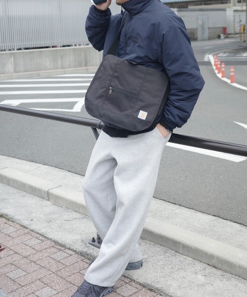 Carhartt（カーハート）の「Carhartt メッセンジャーバッグ（メッセンジャーバッグ・メンズ・ブラック・FREE）」の22枚目の写真