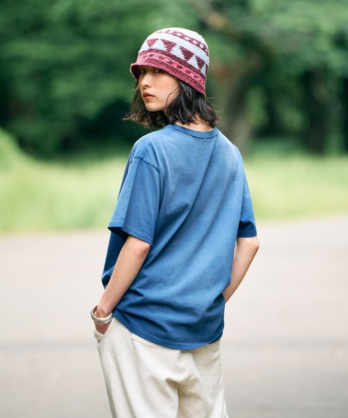 【関税込み】Solid Homme ブルー バックロゴ フェード Tシャツ セール】Fade Tee / フェードTシャツ（Tシャツ/カットソー